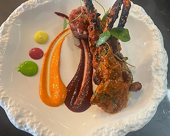 Grilled lamb chops with colourful sauces