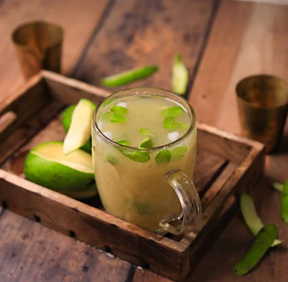 Aam ka panna with mint and raw mango